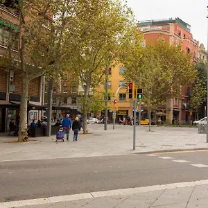 aparteasy-poble-sec-sant-antoni.topbarcelonahotels.com/